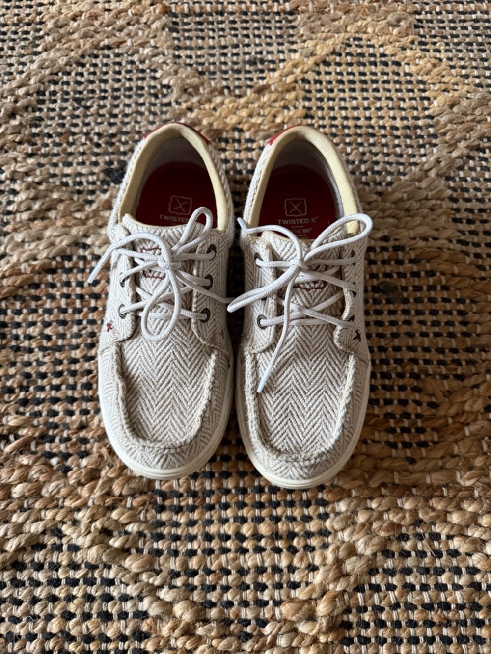 Twisted X Women's Casual Lace-Up Shoes in Cream and Red Accent